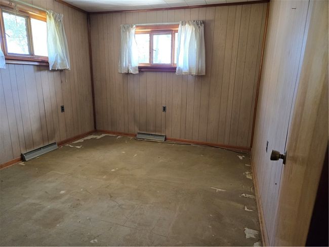 1143 Beechview Ave, House other with 4 bedrooms, 1 bathrooms and 1 parking in Monessen PA | Image 9