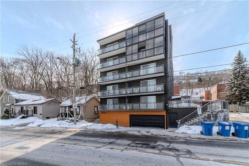 303-200 Charlton Ave E, Hamilton, ON, L8N1Z1 | Card Image