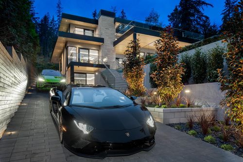 449 Hillcrest St, West Vancouver, BC, V7V2L8 | Card Image