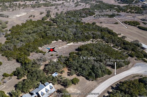 723 Vista Springs Dr, Spring Branch, TX, 78070 | Card Image