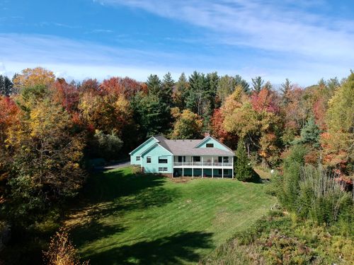 205 Arch Bridge Rd, Bethlehem, CT, 06751-1615 | Card Image