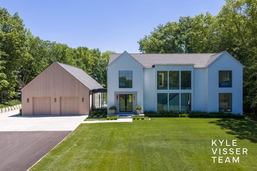 3616 64th Avenue, Zeeland Charter Township, MI, 49464 | Card Image