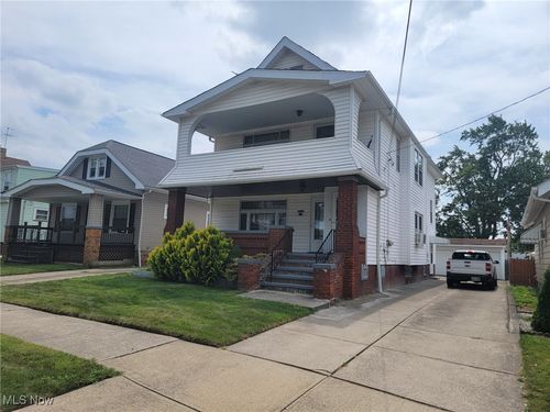 3911 Biddulph Ave, Cleveland, OH, 44109-5012 | Card Image