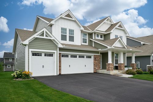 7217 Purple Pkwy, Chanhassen, MN, 55317-6608 | Card Image