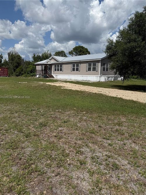 1660 Evans Rd, Labelle, FL, 33935-9112 | Card Image