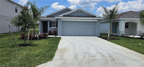20190 Caroline Creek Pl, LEHIGH ACRES, FL, 33974-0632 | Card Image