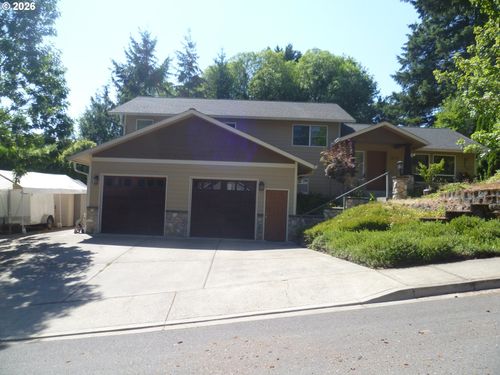532 E Stonecreek Dr, La Center, WA, 98629-5505 | Card Image