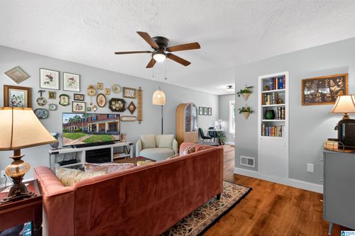 d-1731 Valley Ave, HOMEWOOD, AL, 35209-1232 | Card Image