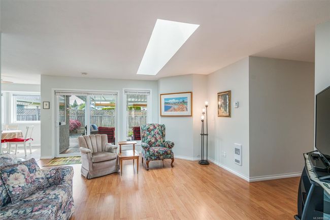800 Mulholland Dr, House other with 3 bedrooms, 2 bathrooms and 2 parking in Parksville BC | Image 11