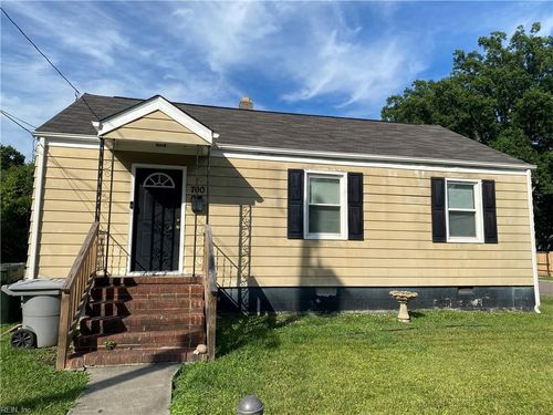 700 Homestead Ave, Hampton, VA, 23661-1134 | Card Image