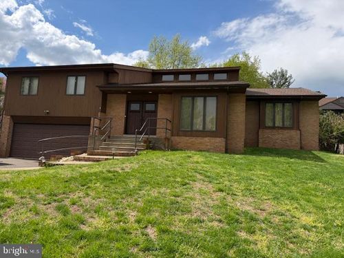 14 Kings Oak Ln, PHILADELPHIA, PA, 19115-4009 | Card Image