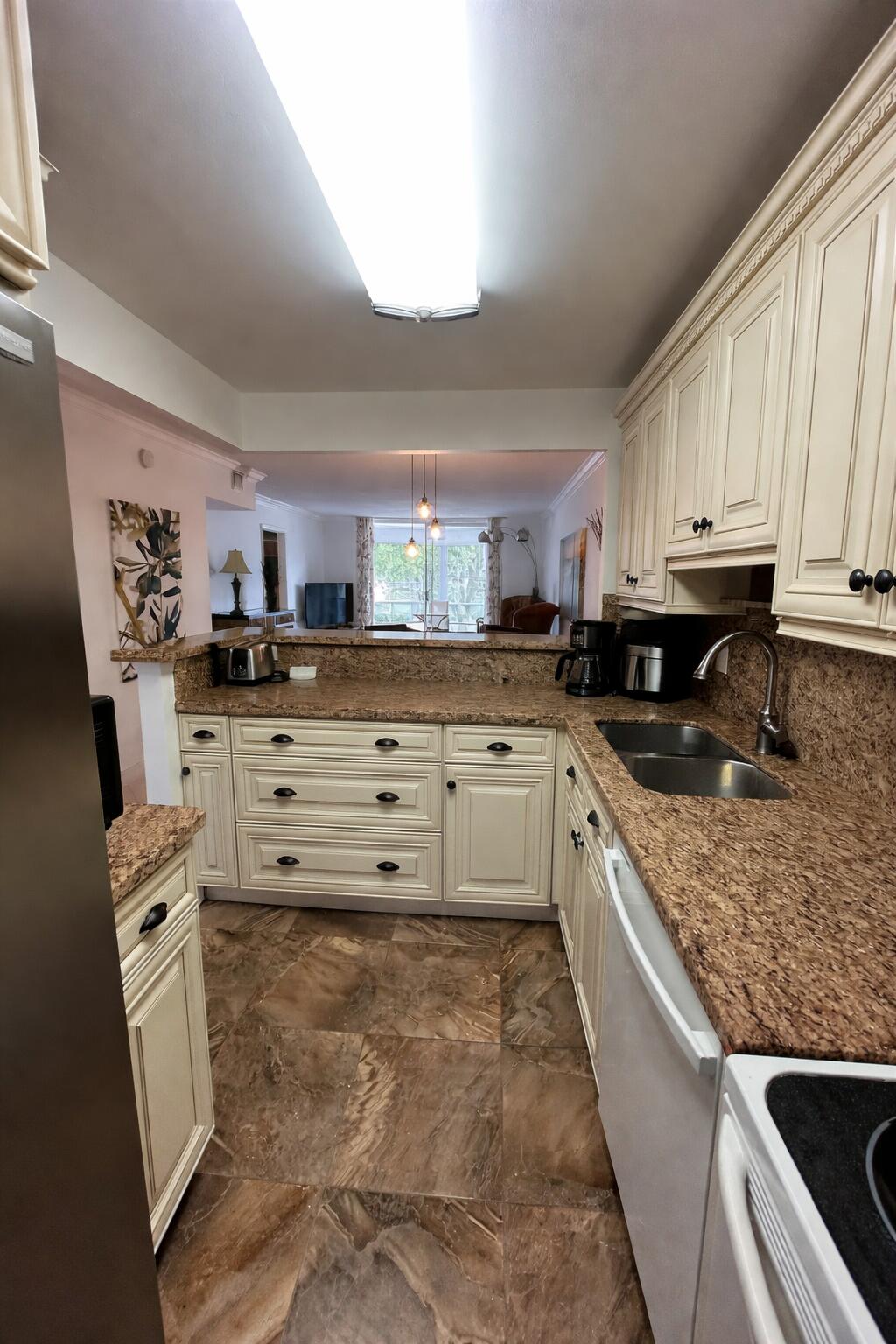 Residential in Deerfield Beach 2