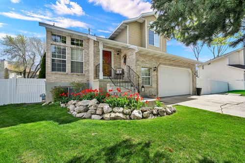 2382 N 450 W, Harrisville, UT, 84414-7245 | Card Image