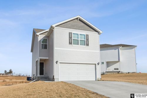 9306 Reynolds St, Omaha, NE, 68122-1341 | Card Image