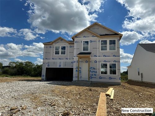 2974 Mcintosh Dr Ne, Louisville, OH, 44641 | Card Image