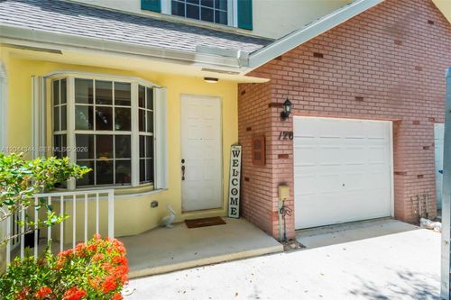 126 Spruce St, Boynton Beach, FL, 33426-9355 | Card Image