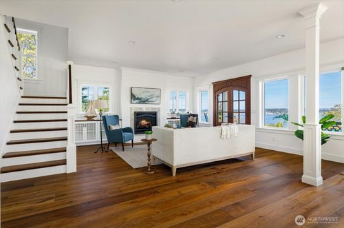 1649 Scenic Heights Rd, Oak Harbor, WA, 98277-7630 | Card Image