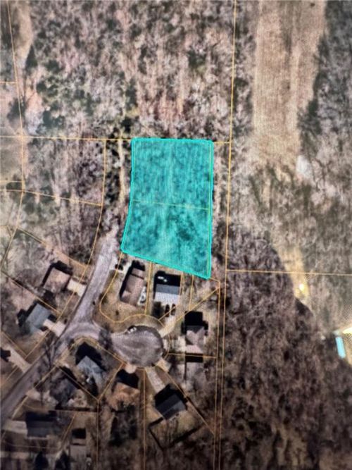 404 N Countryside Rd, Blue Springs, MO, 64015 | Card Image