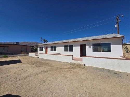 6418 Cienega Dr, Twentynine Palms, CA, 92277-2613 | Card Image