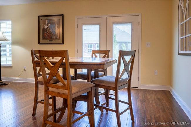 Eat in area feeds to patio | Image 19