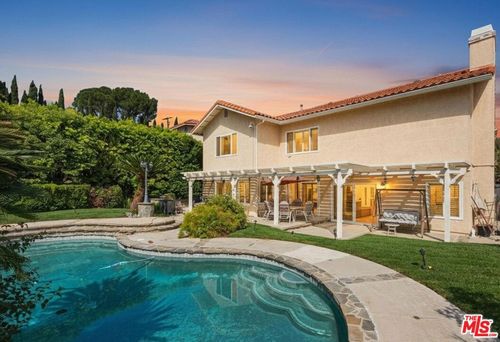 17672 Bryan Pl, Granada Hills, CA, 91344-1941 | Card Image