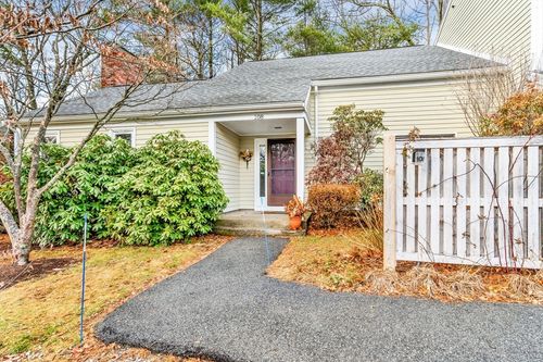 108-108 Fifer Lane, Lexington, MA, 02420 | Card Image