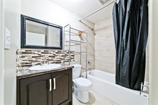 2808 45 St Sw, House detached with 5 bedrooms, 2 bathrooms and 2 parking in Calgary AB | Image 10