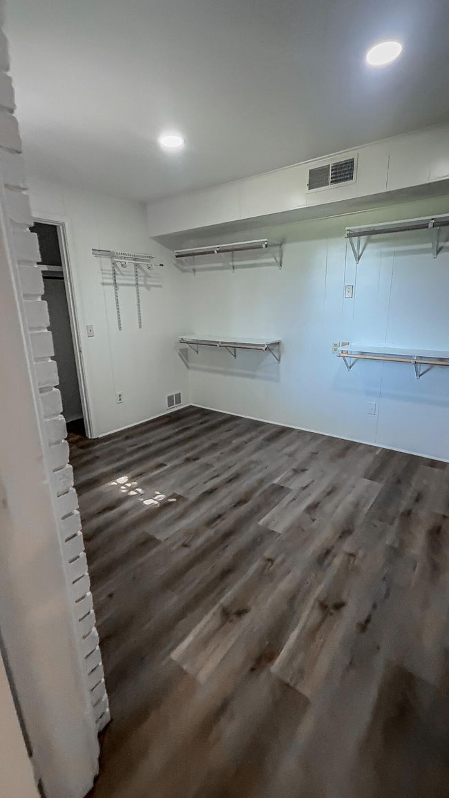 1690 W Us Highway 70, House other with 4 bedrooms, 5 bathrooms and null parking in Plainview TX | Image 41