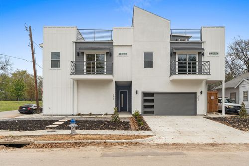 400 S Henderson Ave, Dallas, TX, 75223-2016 | Card Image