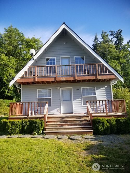 1896 Beachwood Dr, Freeland, WA, 98249-9514 | Card Image