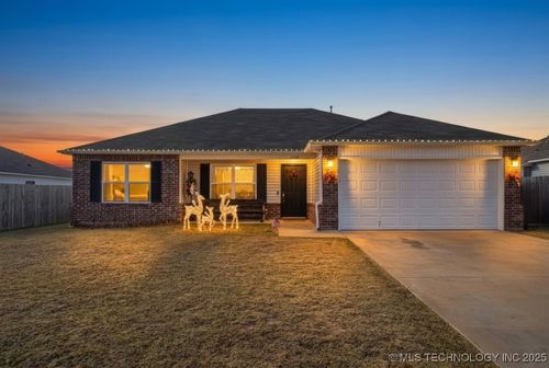 2000 S 14th Street, Broken Arrow, OK, 74012 | Card Image