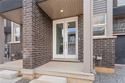 22 - 5672 Dorchester Rd, Townhouse with 3 bedrooms, 2 bathrooms and 2 parking in Niagara Falls ON | Image 3