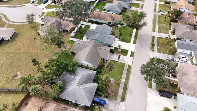 1441 Strada D Oro, House other with 3 bedrooms, 2 bathrooms and null parking in VENICE FL | Image 6
