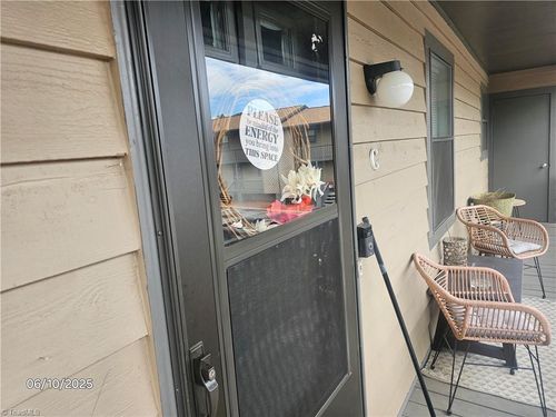 unit-c-210 Vista Cir, Winston-Salem, NC, 27106-1970 | Card Image