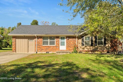 414 Knobview Dr, Shelbyville, KY, 40065-9315 | Card Image