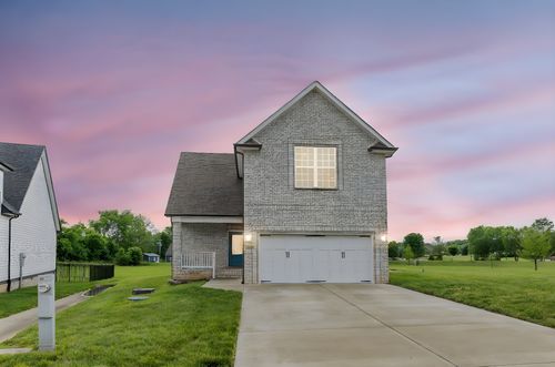 258 Jesse Dr, Pleasant View, TN, 37146-2504 | Card Image