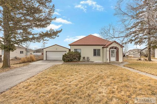3242 E Lincoln Road, Idaho Falls, ID, 83401 | Card Image