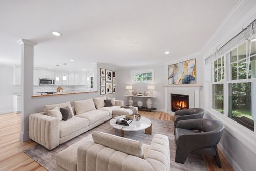 15 Newtown Plains Rd, Lee, NH, 03861-6711 | Card Image