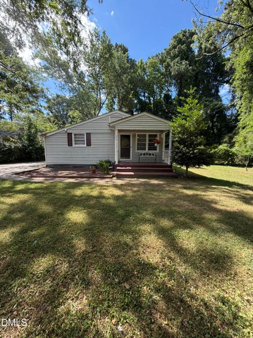513 Madison Avenue, Cary, NC, 27513 | Card Image