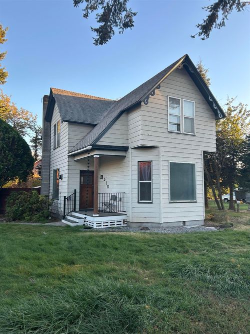 515 N 3rd St, Dayton, WA, 99328-1107 | Card Image