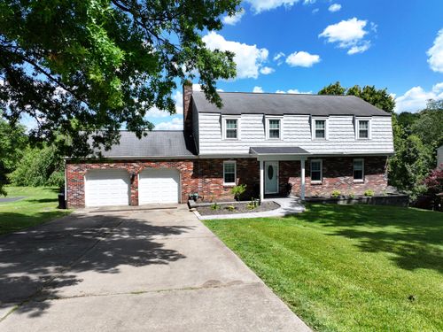 1373 Magee Rd, Sewickley, PA, 15143-9135 | Card Image