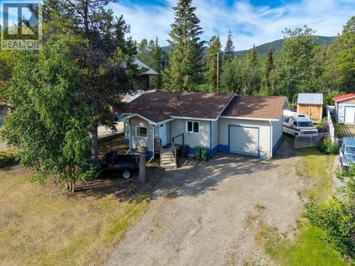 142 Rainbow Rd, Whitehorse, YT, Y1A5K1 | Card Image