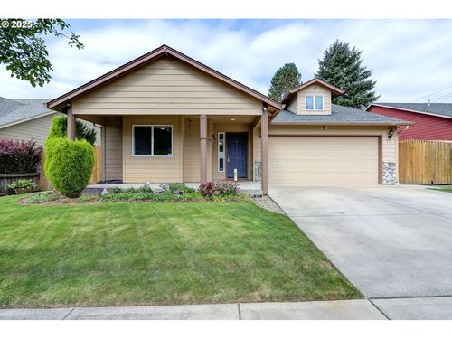 16 Nw 23rd St, Battle Ground, WA, 98604-2637 | Card Image