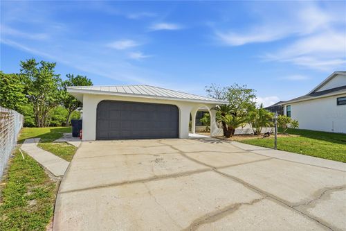 6533 Senegal Palm Way, APOLLO BEACH, FL, 33572-2113 | Card Image