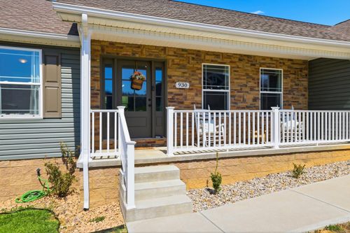 930 Pine Hill Brock Rd, London, KY, 40741-8381 | Card Image