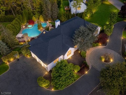 17 Elmwood Dr, Warren, NJ, 07059-6846 | Card Image