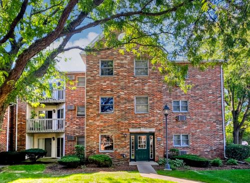apt-3b-4305 W Shamrock Ln, McHenry, IL, 60050-3105 | Card Image