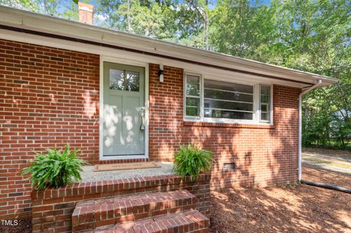 7 Woodward Way, Chapel Hill, NC, 27516-3129 | Card Image