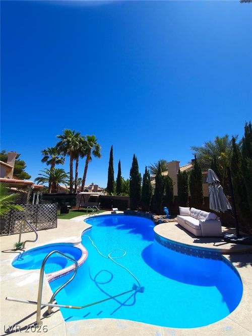 1535 Pony Ranch Cir, Henderson, NV, 89014-0349 | Card Image