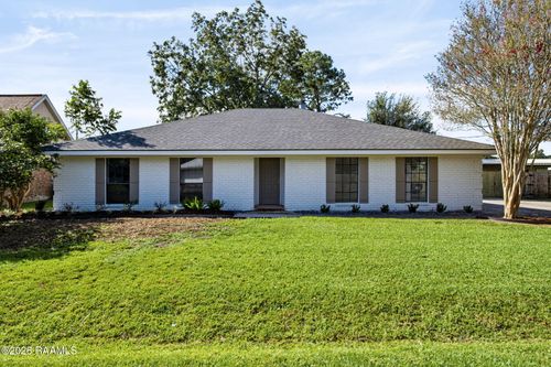 111 Bonvillian Street, Lafayette, LA, 70501 | Card Image